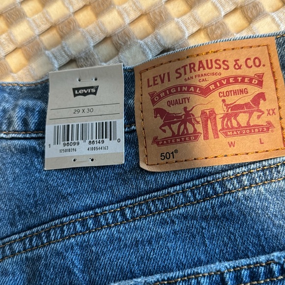 NWT Levi’s 501 Original jeans - Picture 3 of 4